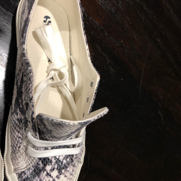 Superga snakeskin sneaker grey and white size 8 - Picture 6 of 7